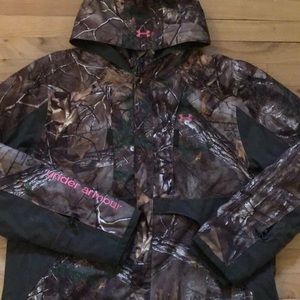 Under Armour Storm women’s jacket size 2 XL